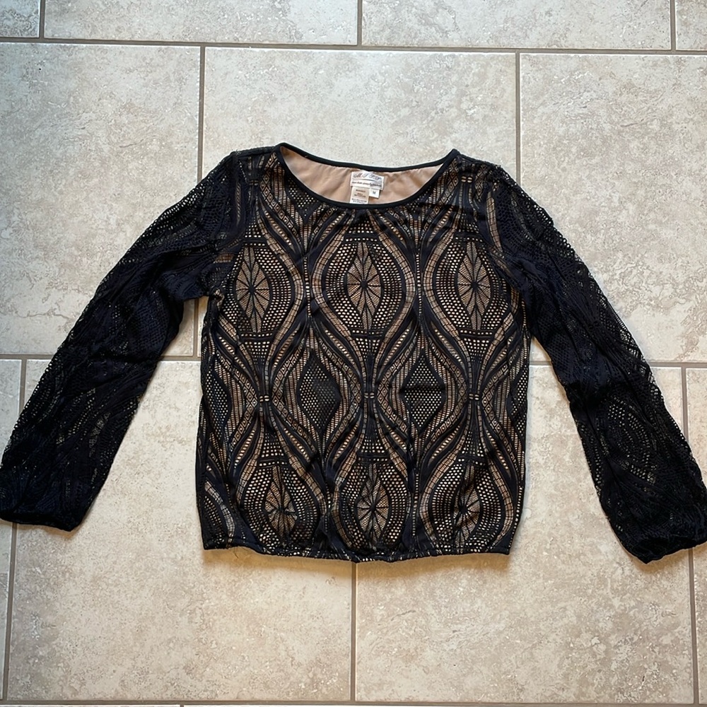 MSSP Max Studio Specialty Products chic dressy top size medium